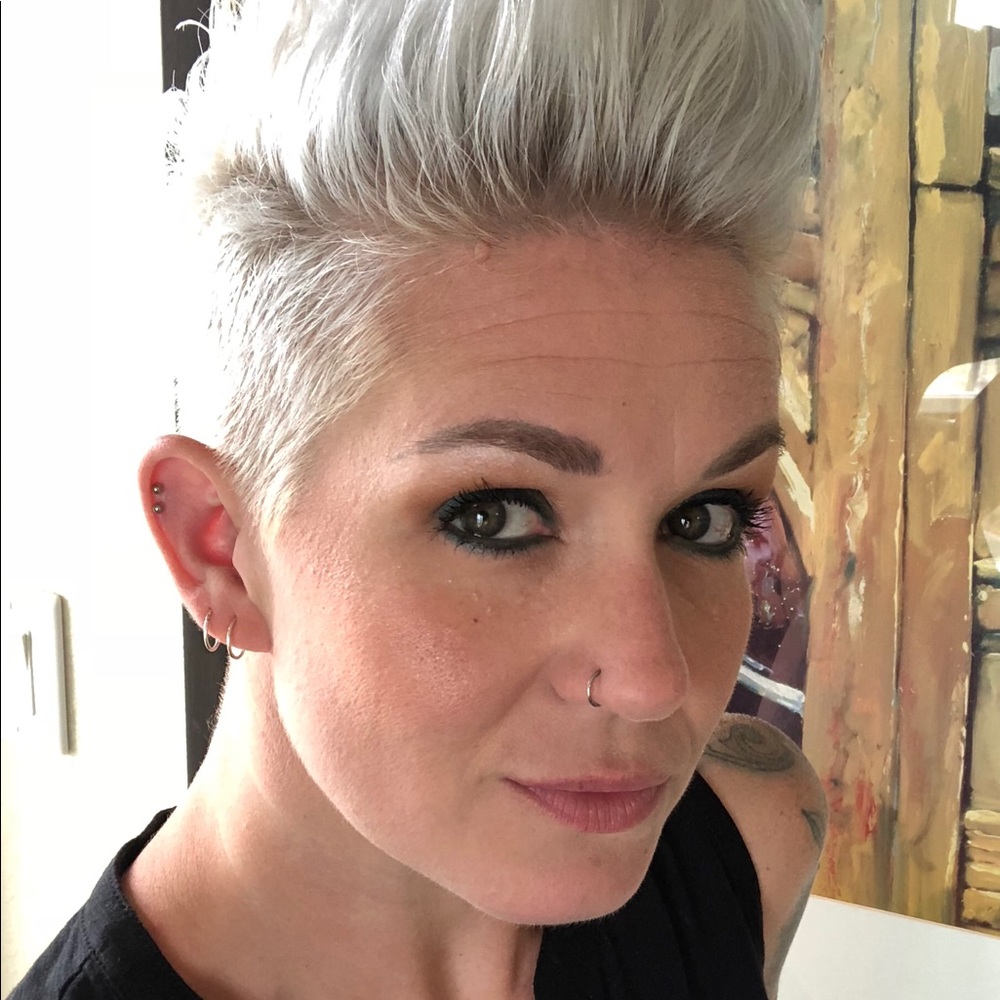 Meet your Posher, Aimee